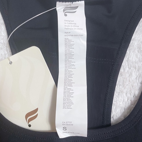 Black Fabletics Athleisure Set - Picture 8 of 15